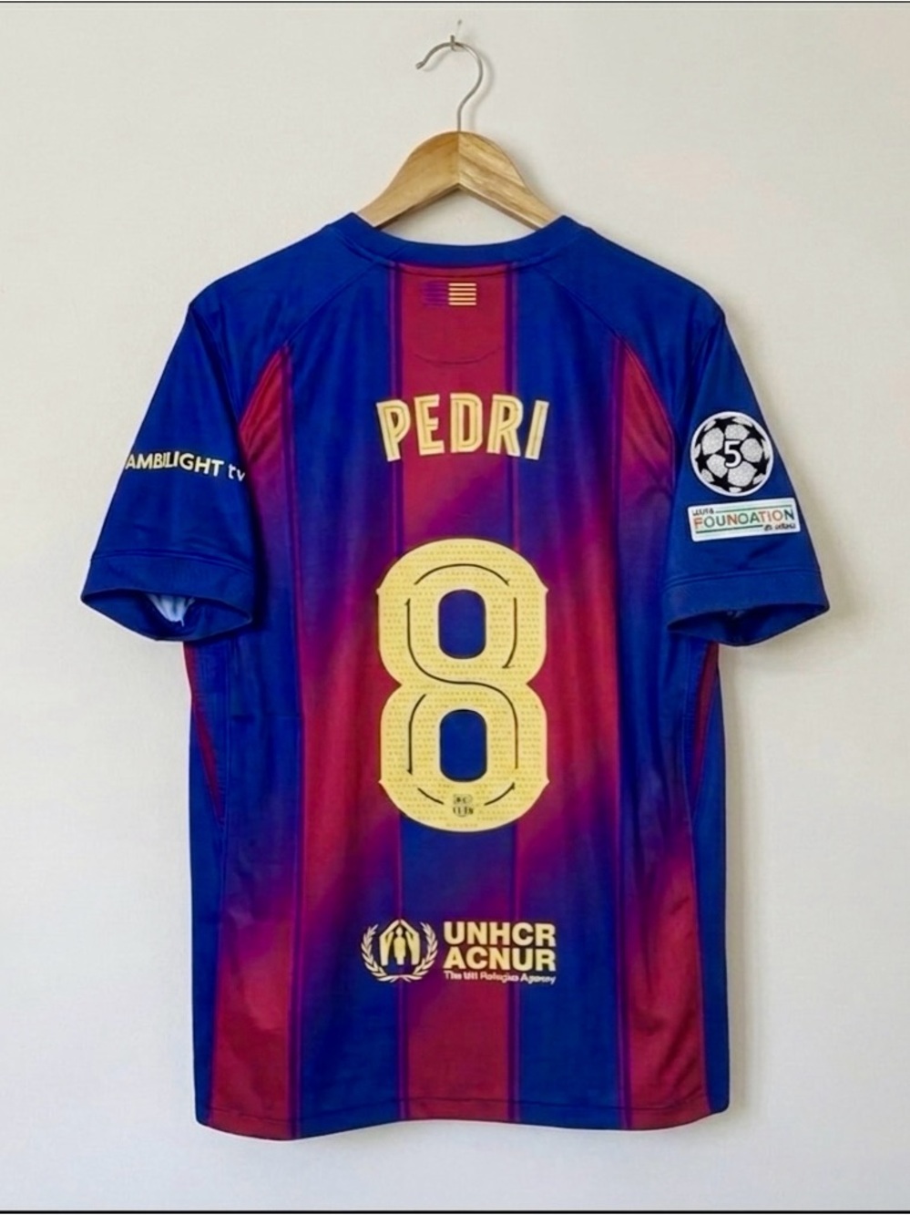 Pedri #8 Barcelona Home Jersey 25/26 Fan Version Size Medium